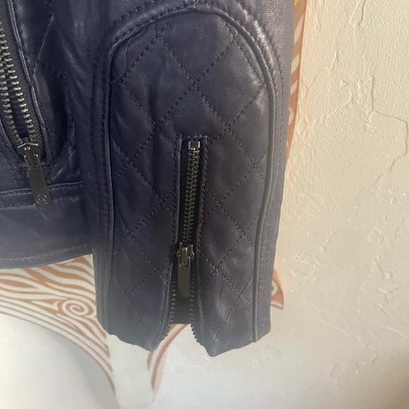 Michael Kors purple leather jacket - Picture 3 of 3